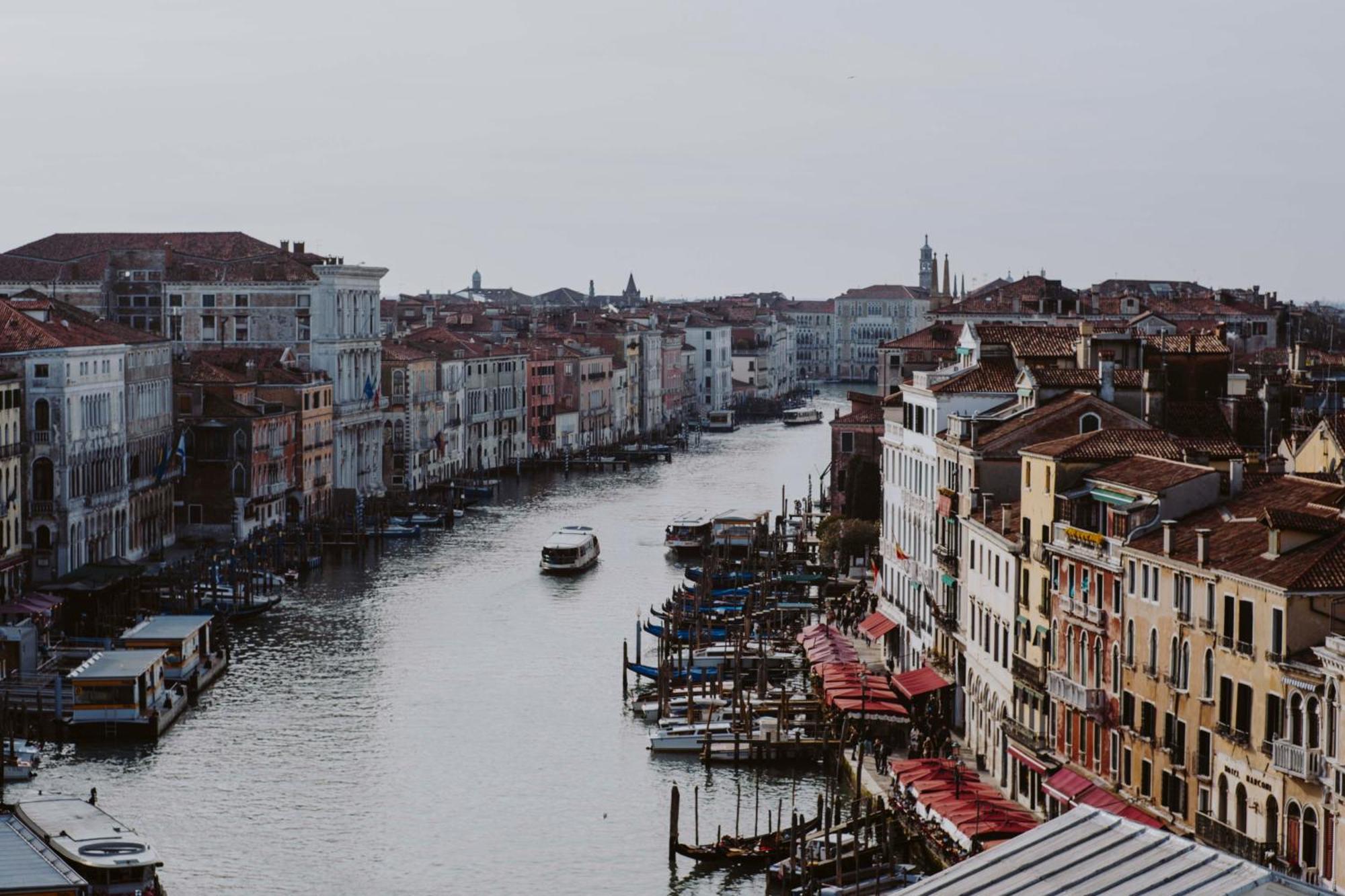 Ca' Della Scimmia - Rialto Bridge, Venedig Exteriör bild